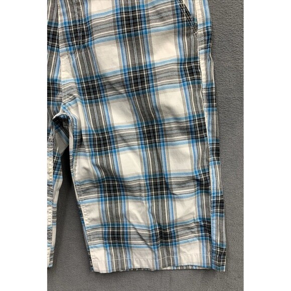 Southpole Bermuda Shorts Mens Size 34X13 Blue Black White Checked Slash Pockets - Picture 10 of 15